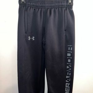 Youth small under Armour sweats